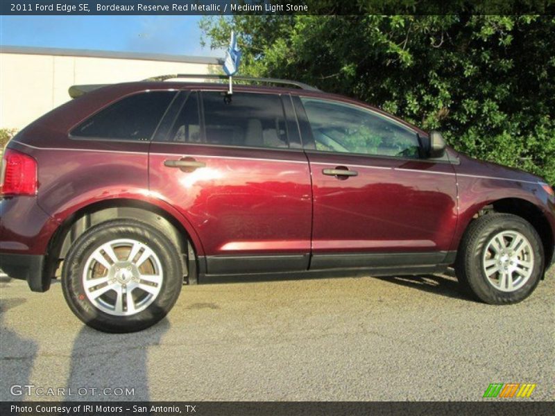 Bordeaux Reserve Red Metallic / Medium Light Stone 2011 Ford Edge SE