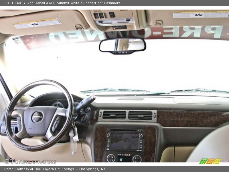 Summit White / Cocoa/Light Cashmere 2011 GMC Yukon Denali AWD