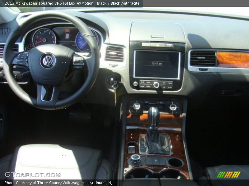 Black / Black Anthracite 2013 Volkswagen Touareg VR6 FSI Lux 4XMotion