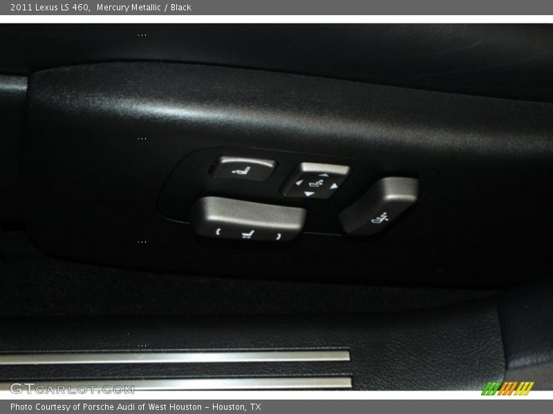 Controls of 2011 LS 460