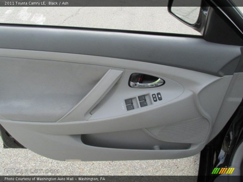 Black / Ash 2011 Toyota Camry LE