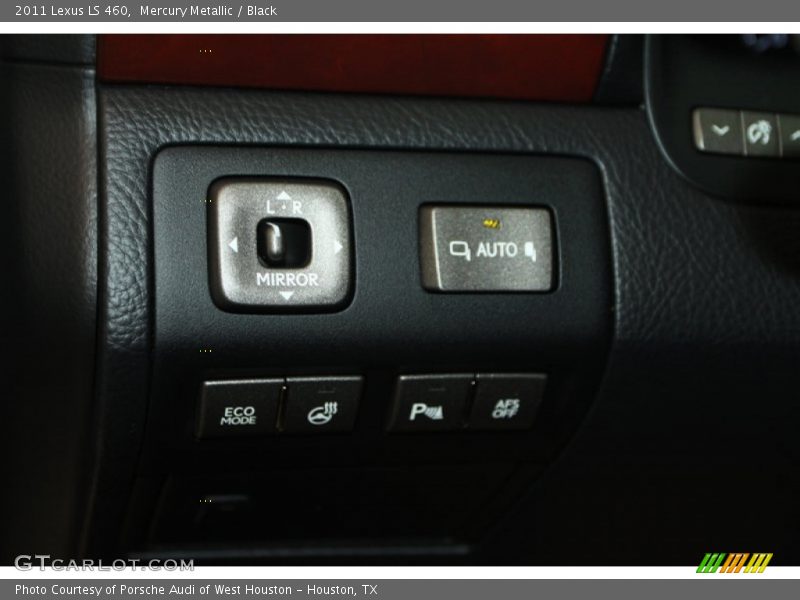 Controls of 2011 LS 460