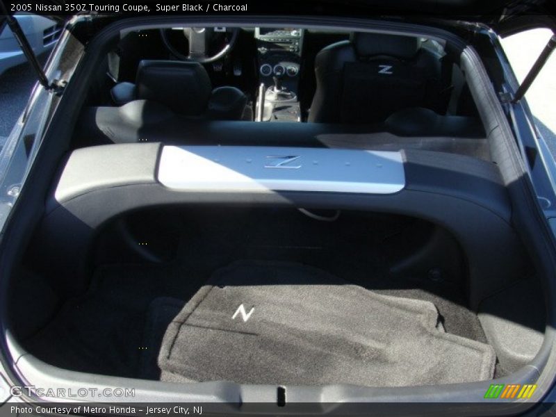 Super Black / Charcoal 2005 Nissan 350Z Touring Coupe