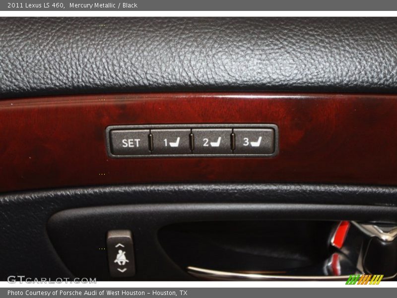 Mercury Metallic / Black 2011 Lexus LS 460