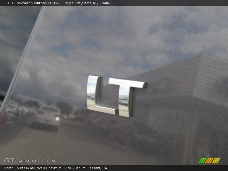 Taupe Gray Metallic / Ebony 2011 Chevrolet Suburban LT 4x4