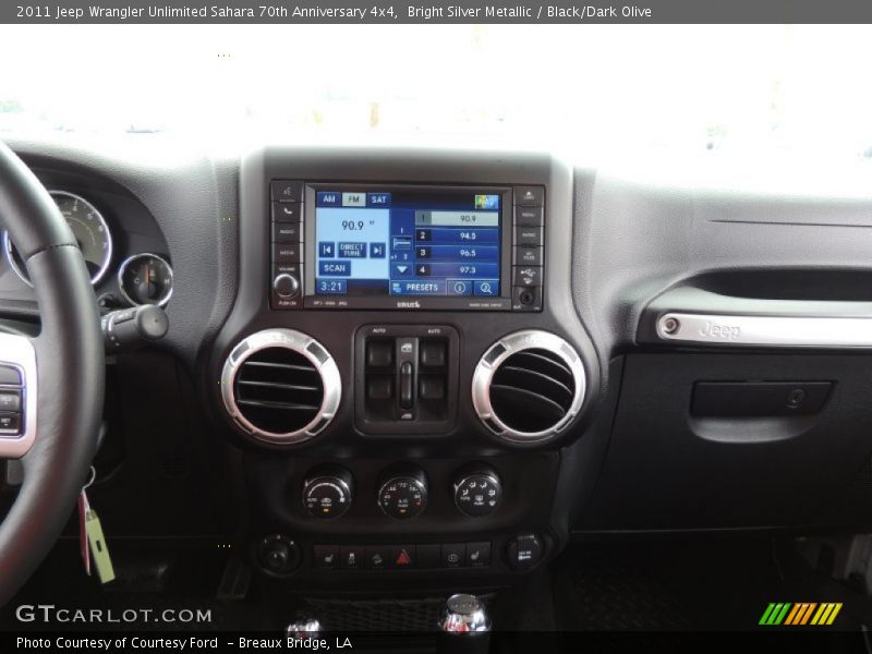 Controls of 2011 Wrangler Unlimited Sahara 70th Anniversary 4x4