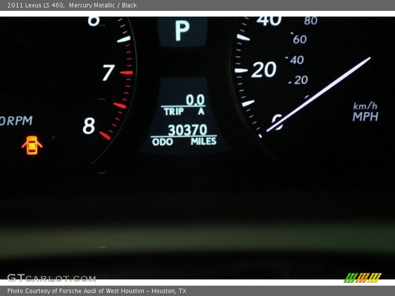 Mercury Metallic / Black 2011 Lexus LS 460