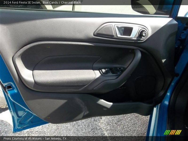 Blue Candy / Charcoal Black 2014 Ford Fiesta SE Sedan