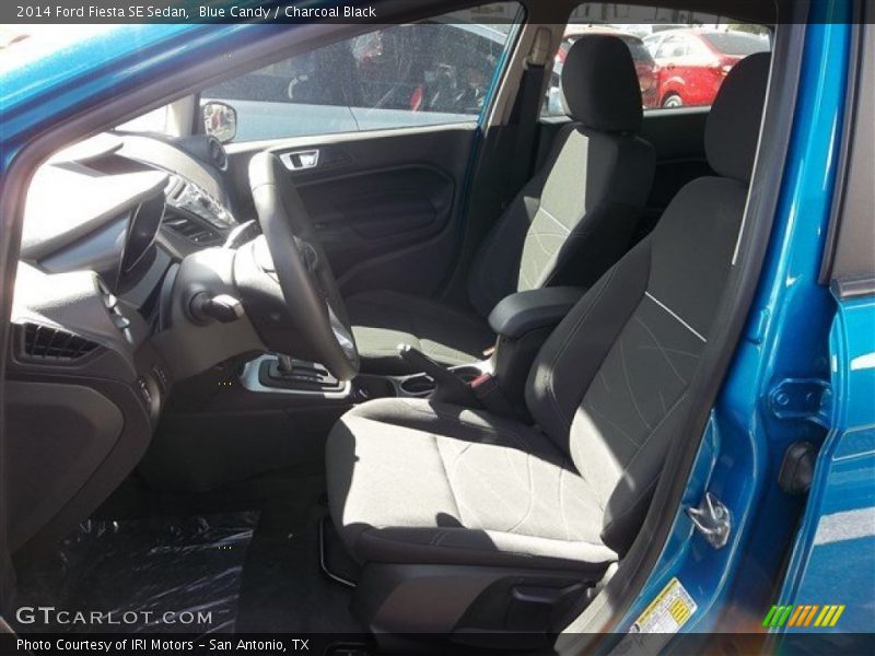 Blue Candy / Charcoal Black 2014 Ford Fiesta SE Sedan