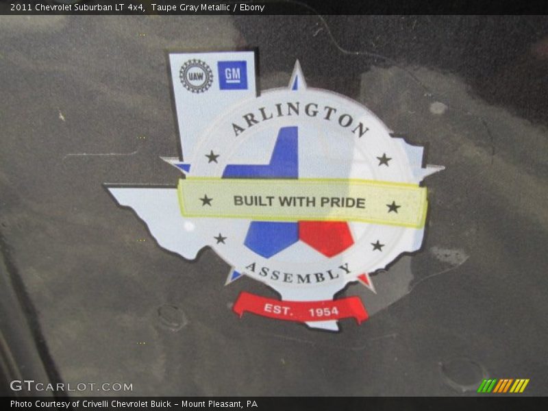 Taupe Gray Metallic / Ebony 2011 Chevrolet Suburban LT 4x4