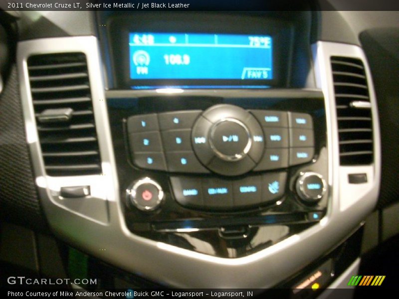 Silver Ice Metallic / Jet Black Leather 2011 Chevrolet Cruze LT