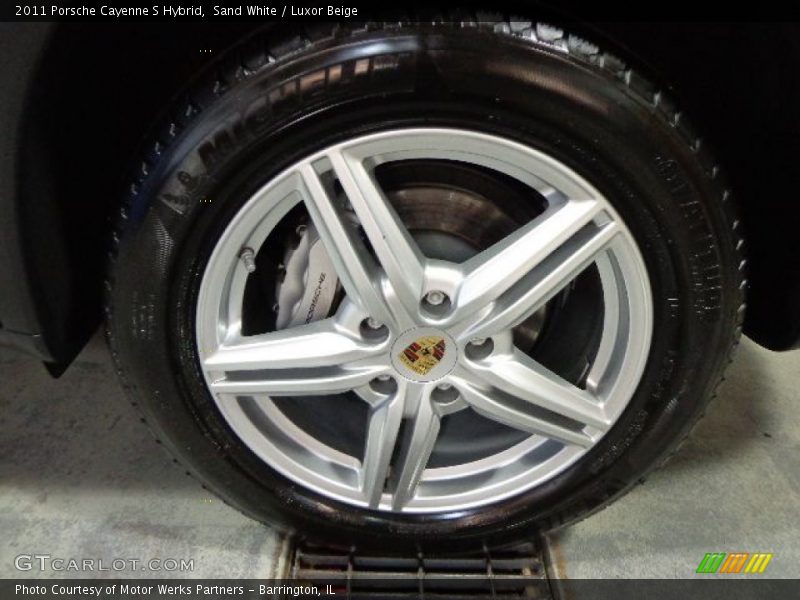 Sand White / Luxor Beige 2011 Porsche Cayenne S Hybrid
