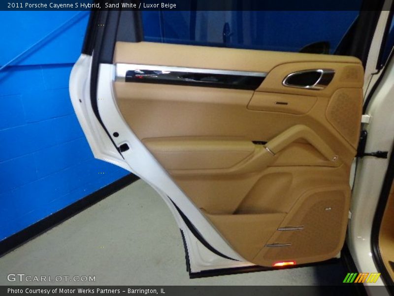 Sand White / Luxor Beige 2011 Porsche Cayenne S Hybrid