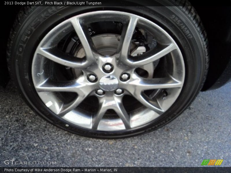 Pitch Black / Black/Light Tungsten 2013 Dodge Dart SXT