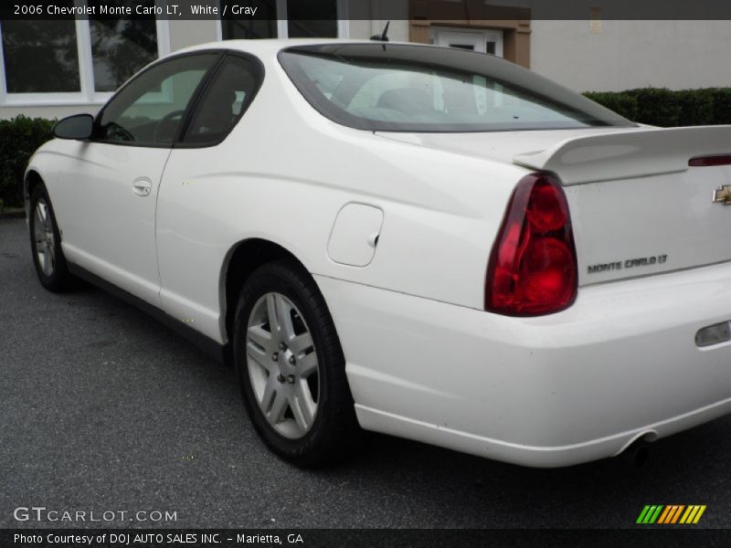 White / Gray 2006 Chevrolet Monte Carlo LT