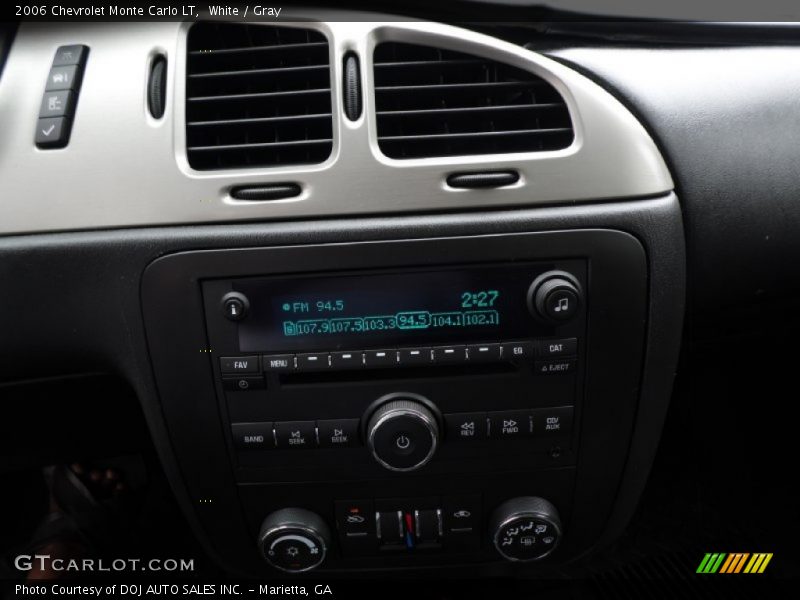 White / Gray 2006 Chevrolet Monte Carlo LT