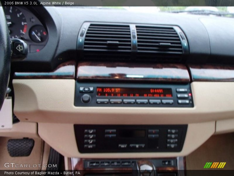 Alpine White / Beige 2006 BMW X5 3.0i