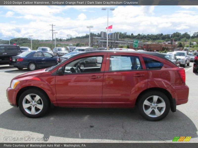 Sunburst Orange Pearl / Dark Slate Gray/Medium Graystone 2010 Dodge Caliber Mainstreet