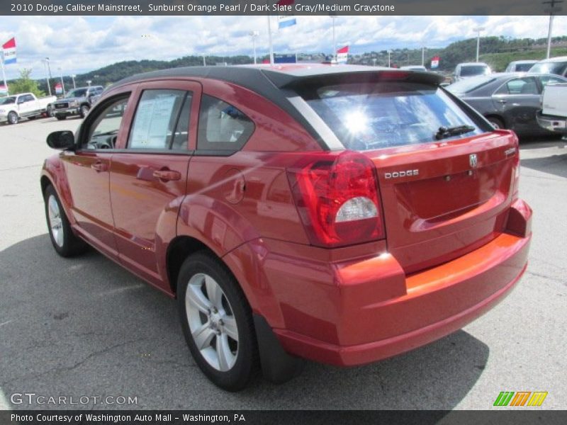 Sunburst Orange Pearl / Dark Slate Gray/Medium Graystone 2010 Dodge Caliber Mainstreet