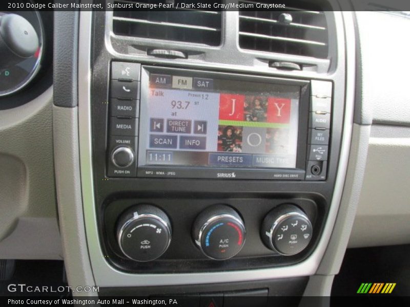 Sunburst Orange Pearl / Dark Slate Gray/Medium Graystone 2010 Dodge Caliber Mainstreet