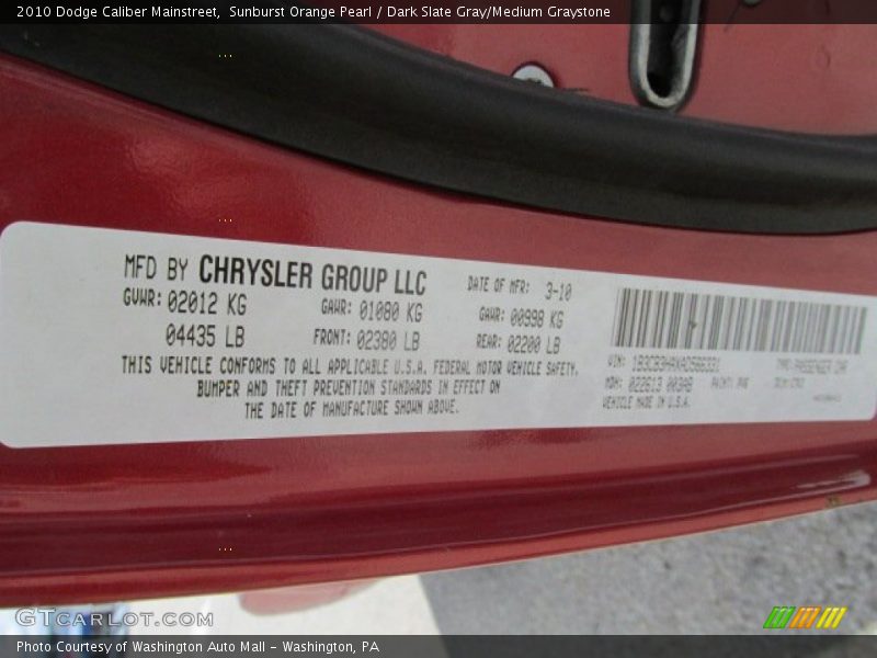 Sunburst Orange Pearl / Dark Slate Gray/Medium Graystone 2010 Dodge Caliber Mainstreet