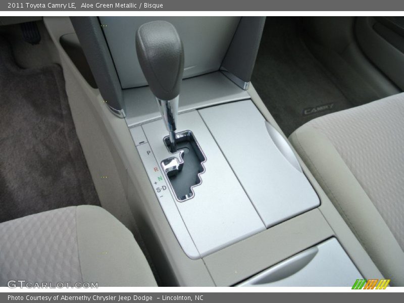 Aloe Green Metallic / Bisque 2011 Toyota Camry LE