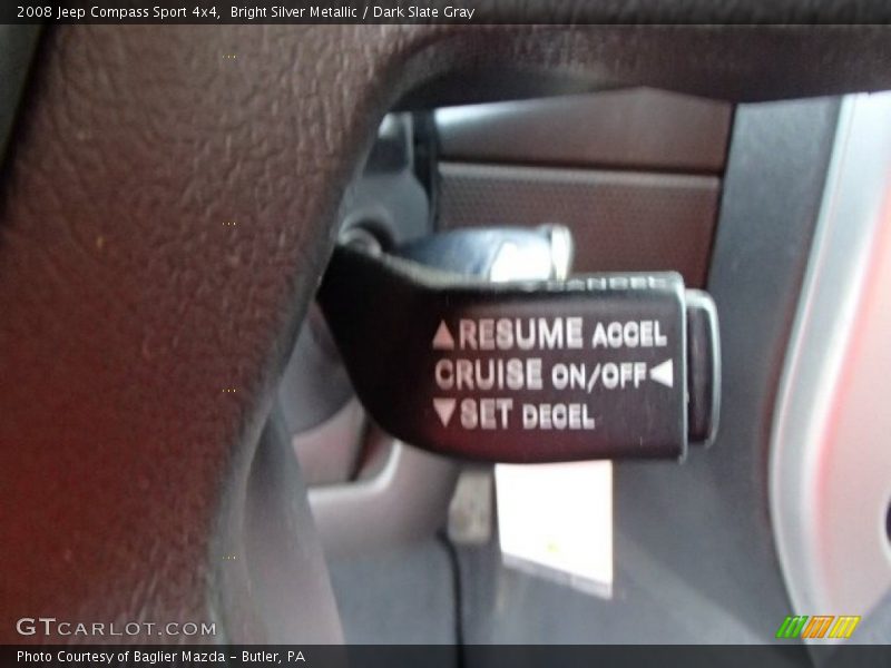 Bright Silver Metallic / Dark Slate Gray 2008 Jeep Compass Sport 4x4