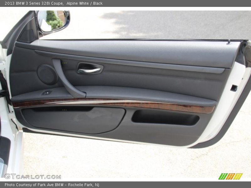 Alpine White / Black 2013 BMW 3 Series 328i Coupe