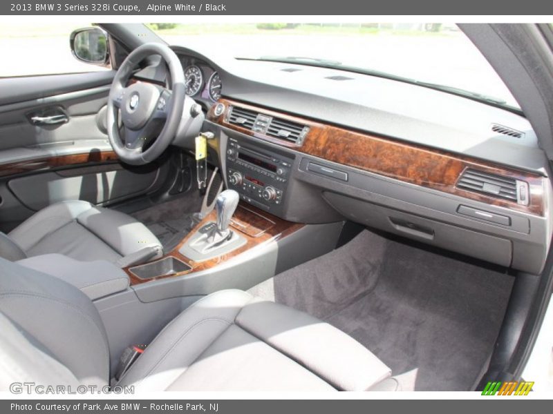 Alpine White / Black 2013 BMW 3 Series 328i Coupe