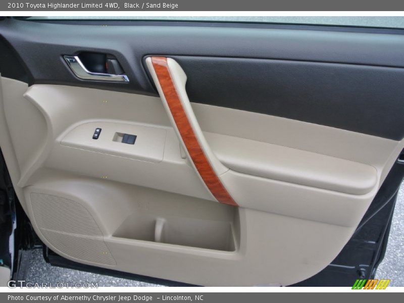 Black / Sand Beige 2010 Toyota Highlander Limited 4WD