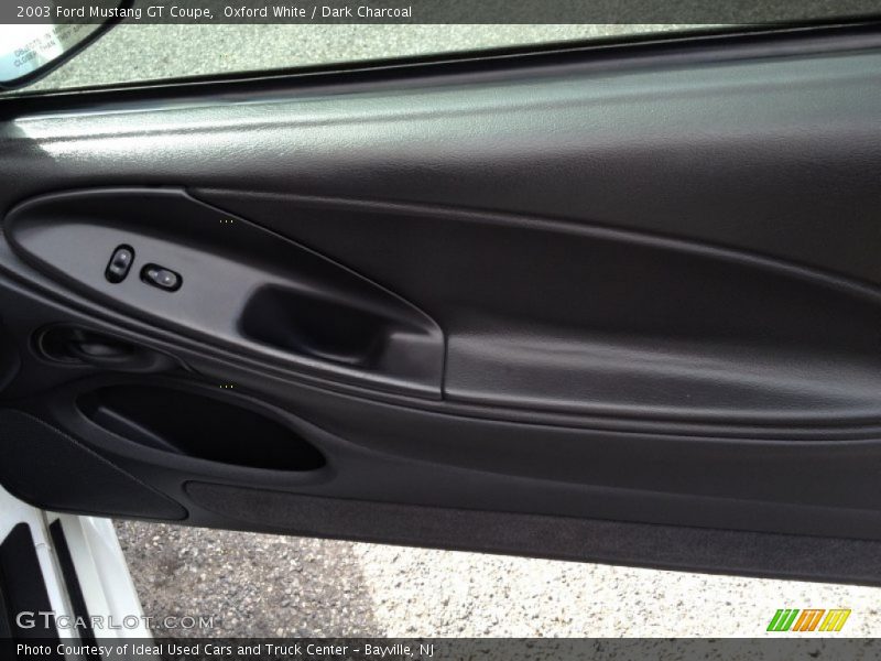 Oxford White / Dark Charcoal 2003 Ford Mustang GT Coupe