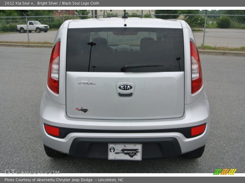 Bright Silver / Black Soul Logo Cloth 2012 Kia Soul +