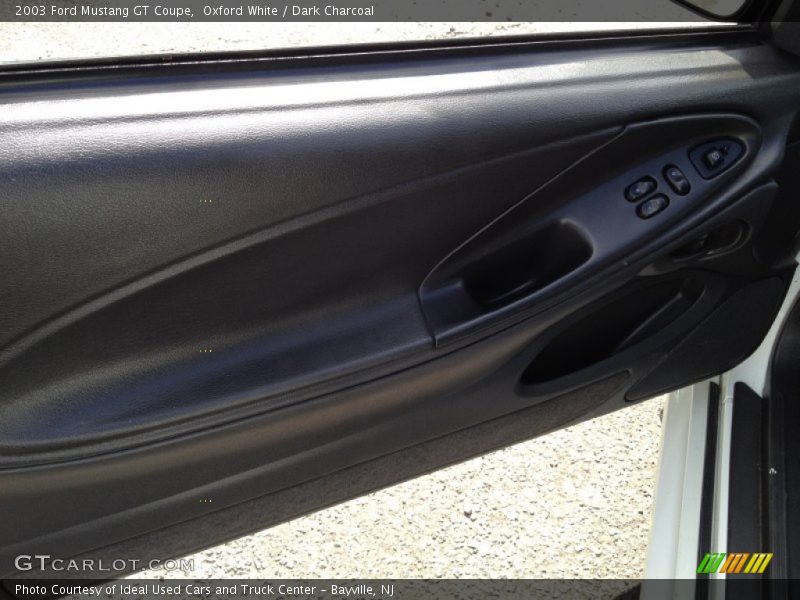 Oxford White / Dark Charcoal 2003 Ford Mustang GT Coupe