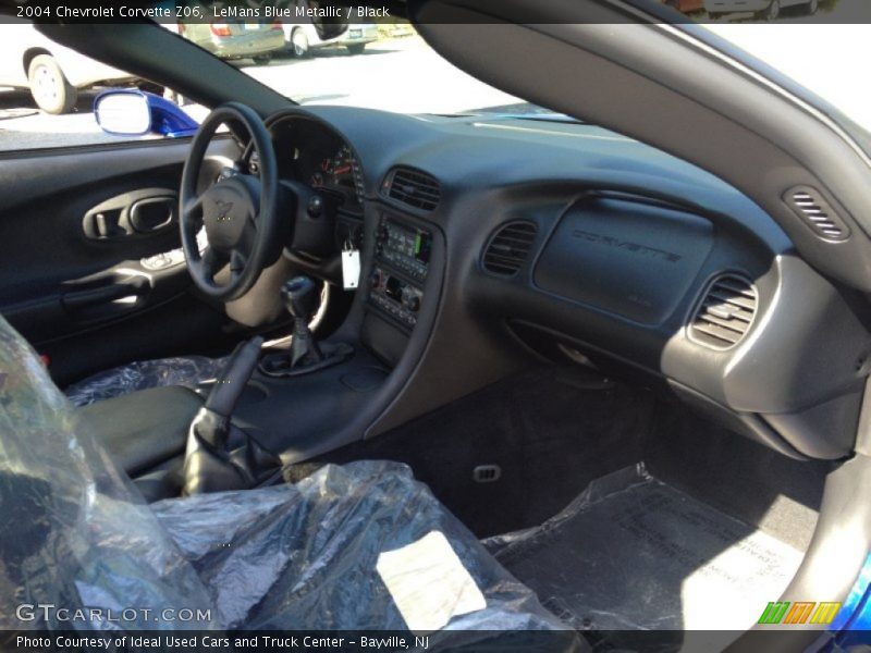 LeMans Blue Metallic / Black 2004 Chevrolet Corvette Z06