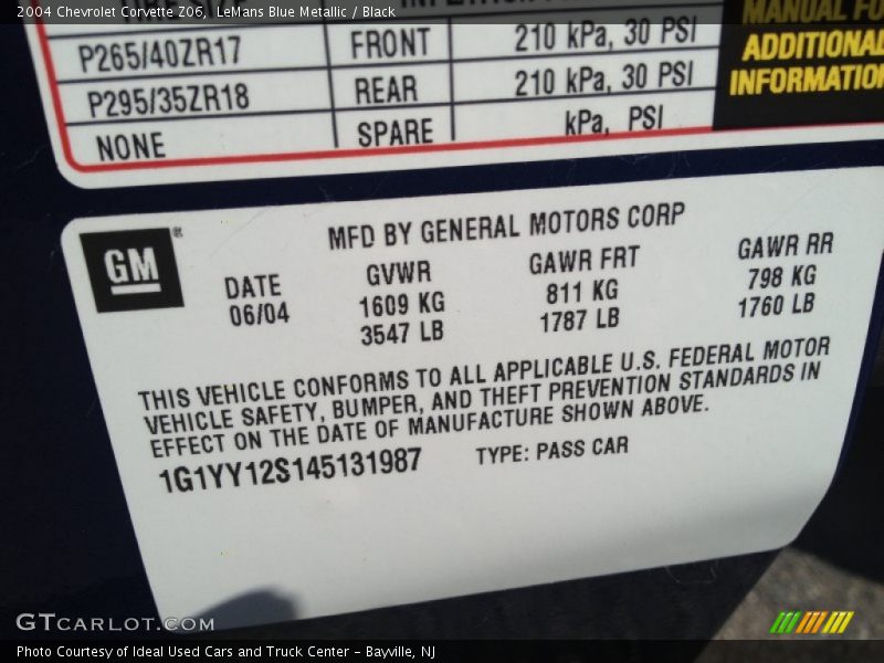 LeMans Blue Metallic / Black 2004 Chevrolet Corvette Z06