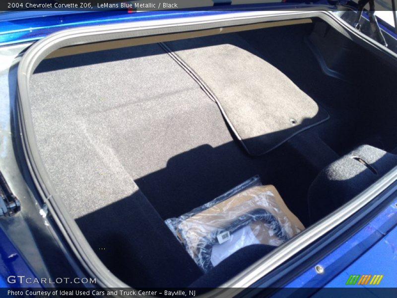 LeMans Blue Metallic / Black 2004 Chevrolet Corvette Z06