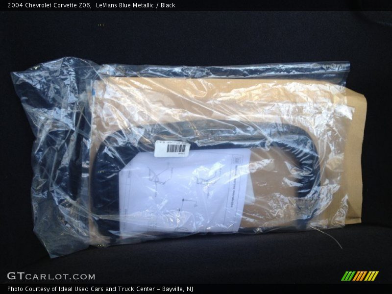 LeMans Blue Metallic / Black 2004 Chevrolet Corvette Z06