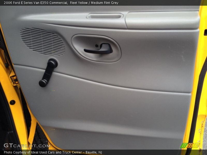 Fleet Yellow / Medium Flint Grey 2006 Ford E Series Van E350 Commercial