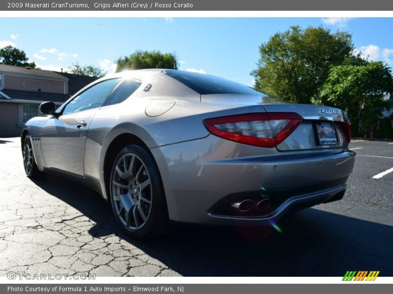 Grigio Alfieri (Grey) / Rosso Corallo 2009 Maserati GranTurismo