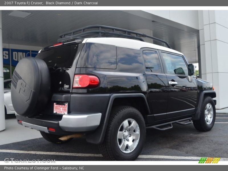 Black Diamond / Dark Charcoal 2007 Toyota FJ Cruiser