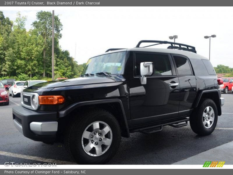 Black Diamond / Dark Charcoal 2007 Toyota FJ Cruiser