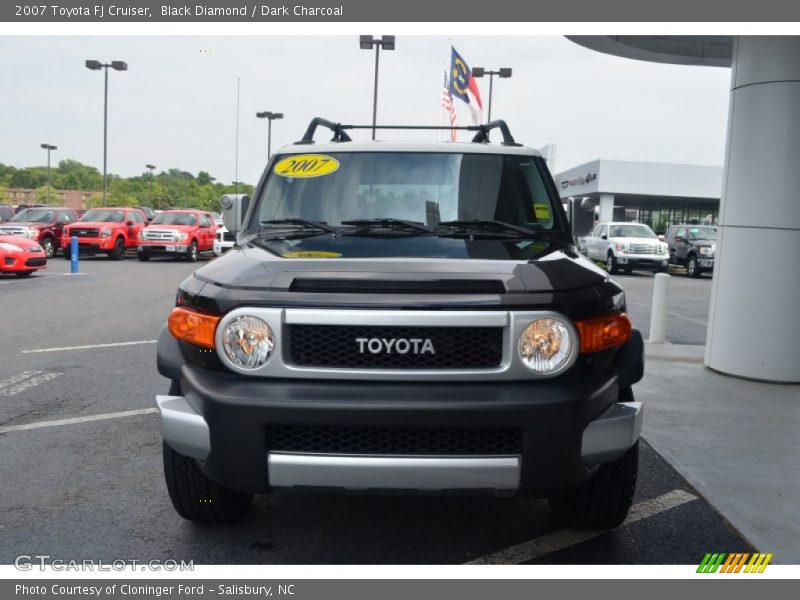 Black Diamond / Dark Charcoal 2007 Toyota FJ Cruiser
