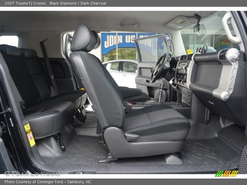 Black Diamond / Dark Charcoal 2007 Toyota FJ Cruiser