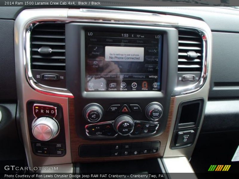 Controls of 2014 1500 Laramie Crew Cab 4x4