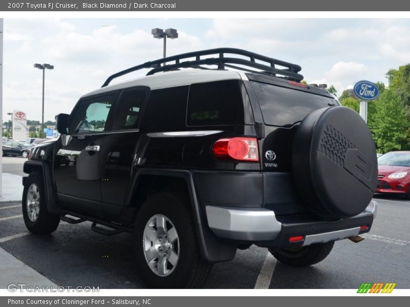 Black Diamond / Dark Charcoal 2007 Toyota FJ Cruiser