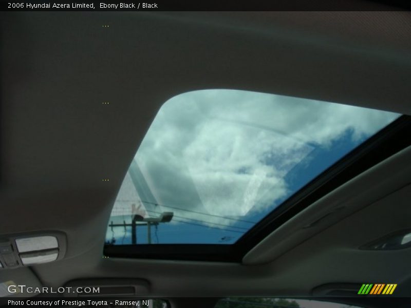 Ebony Black / Black 2006 Hyundai Azera Limited