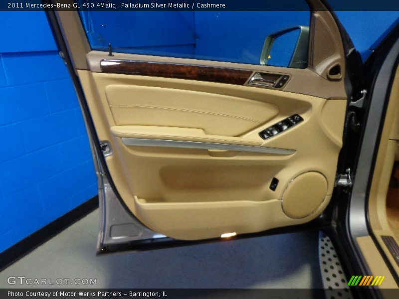 Palladium Silver Metallic / Cashmere 2011 Mercedes-Benz GL 450 4Matic