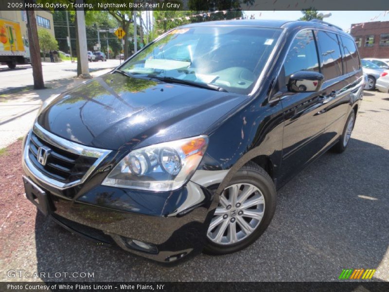 Front 3/4 View of 2009 Odyssey Touring
