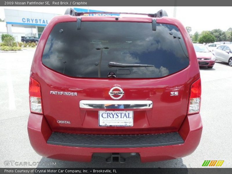Red Brick / Graphite 2009 Nissan Pathfinder SE