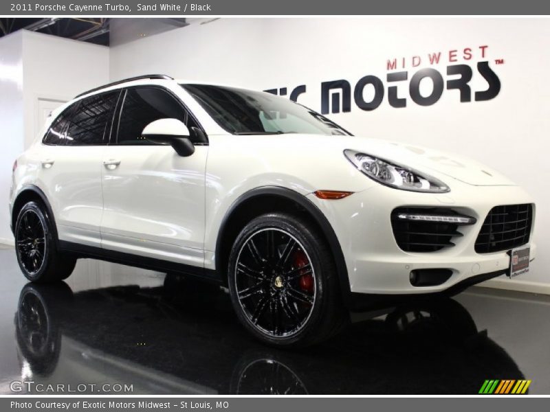 Sand White / Black 2011 Porsche Cayenne Turbo